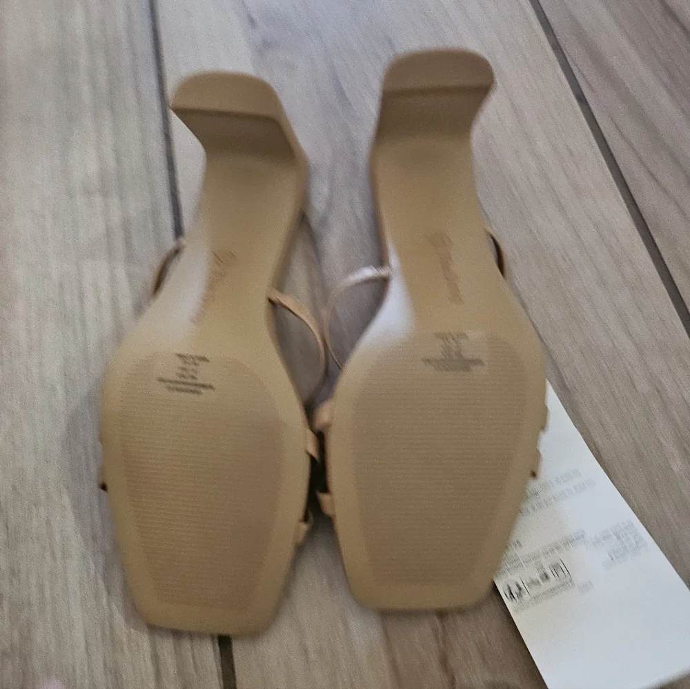 The Drop Amelie Tan Strappy Heeled Sandals Womens 8.5 Square Toe Slip On Nude.